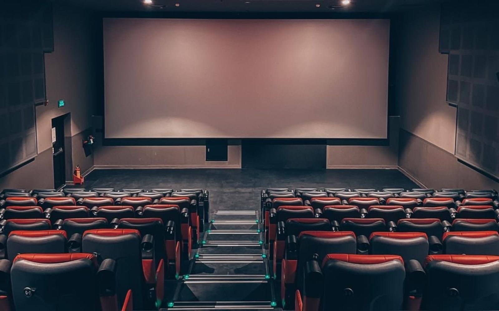 映画館のCG設計における重要な基準 映画館のCG設計における重要な基準