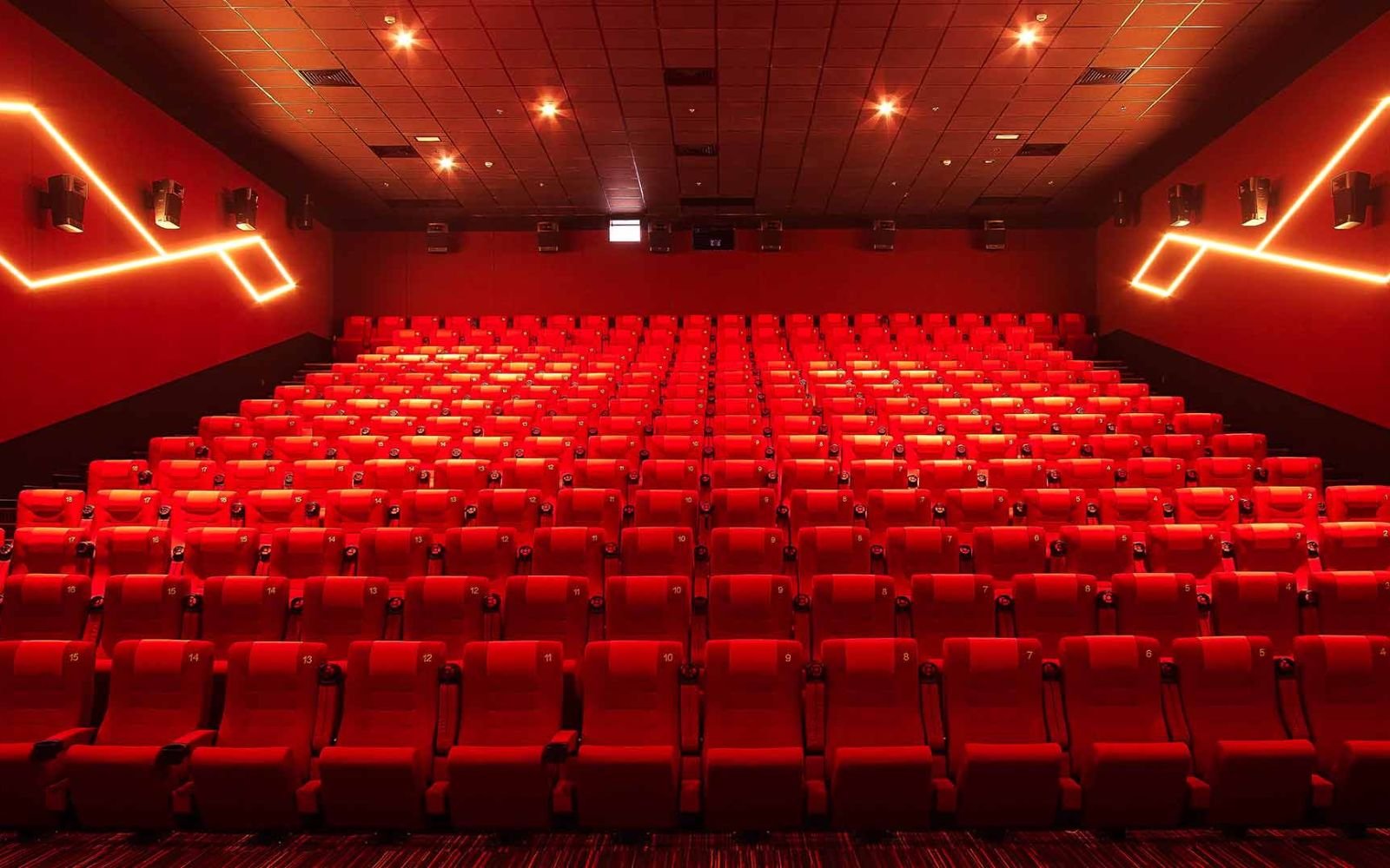 モダンな映画館の3Dデザイン モダンな映画館の3Dデザイン