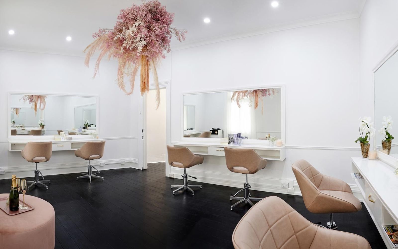 高級感のあるメイクアップスタジオ 3Dパース